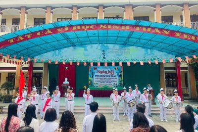 NGÀY HỘI TIẾN BƯỚC LÊN ĐOÀN